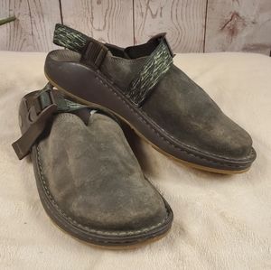 Chaco Bungee Toecoop Army Brown Sandals Size 9 1/2